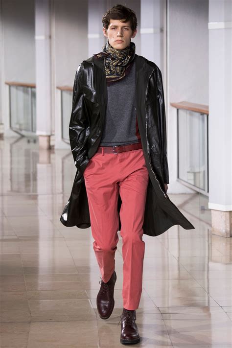 hermes runway fall 2016|Hermès Fall 2016 Menswear Collection .